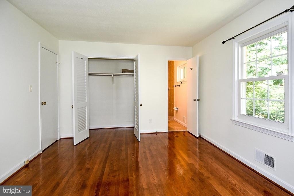7513 Sebago Road - Photo 18
