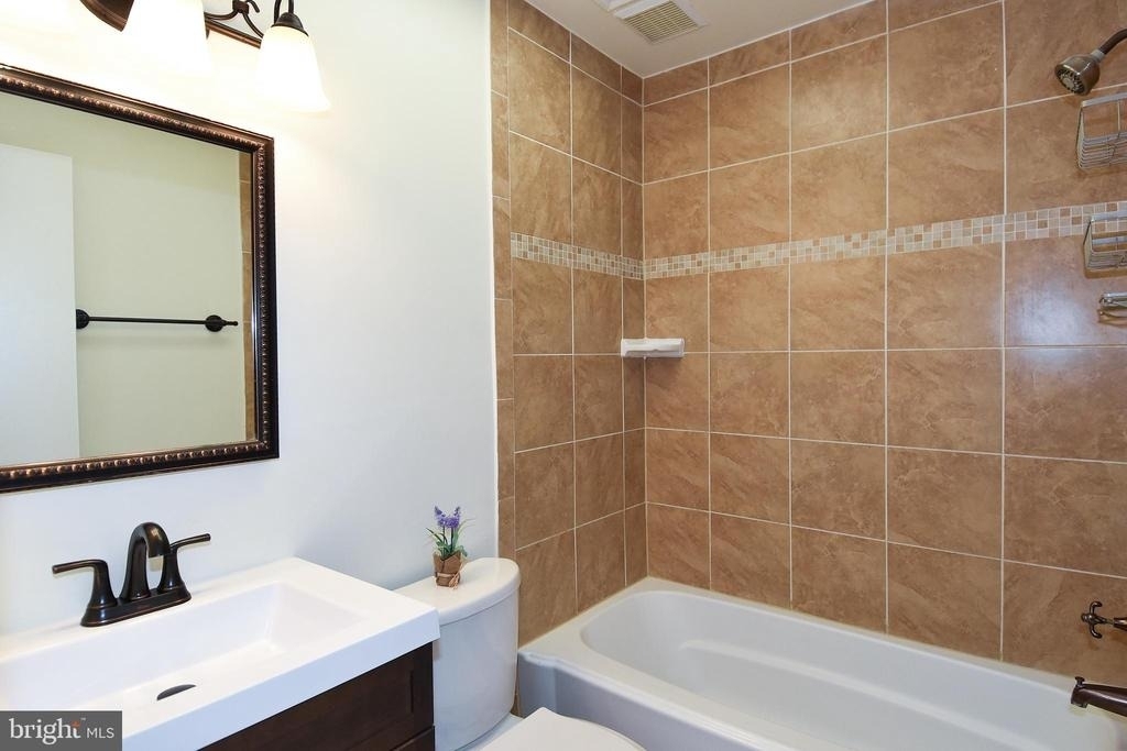 7513 Sebago Road - Photo 27