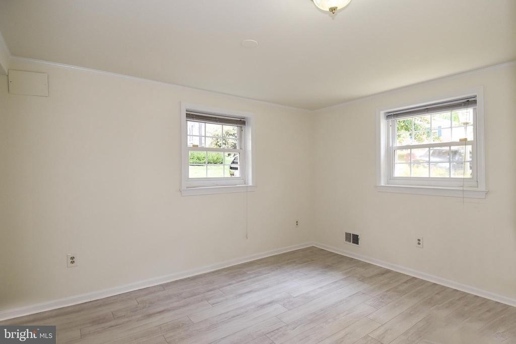 7513 Sebago Road - Photo 34