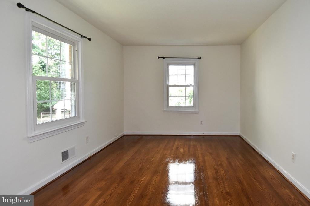 7513 Sebago Road - Photo 23