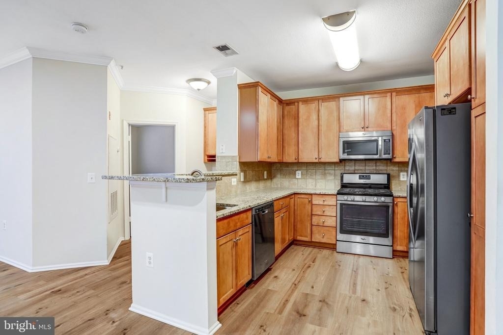 11800 Old Georgetown Road - Photo 21