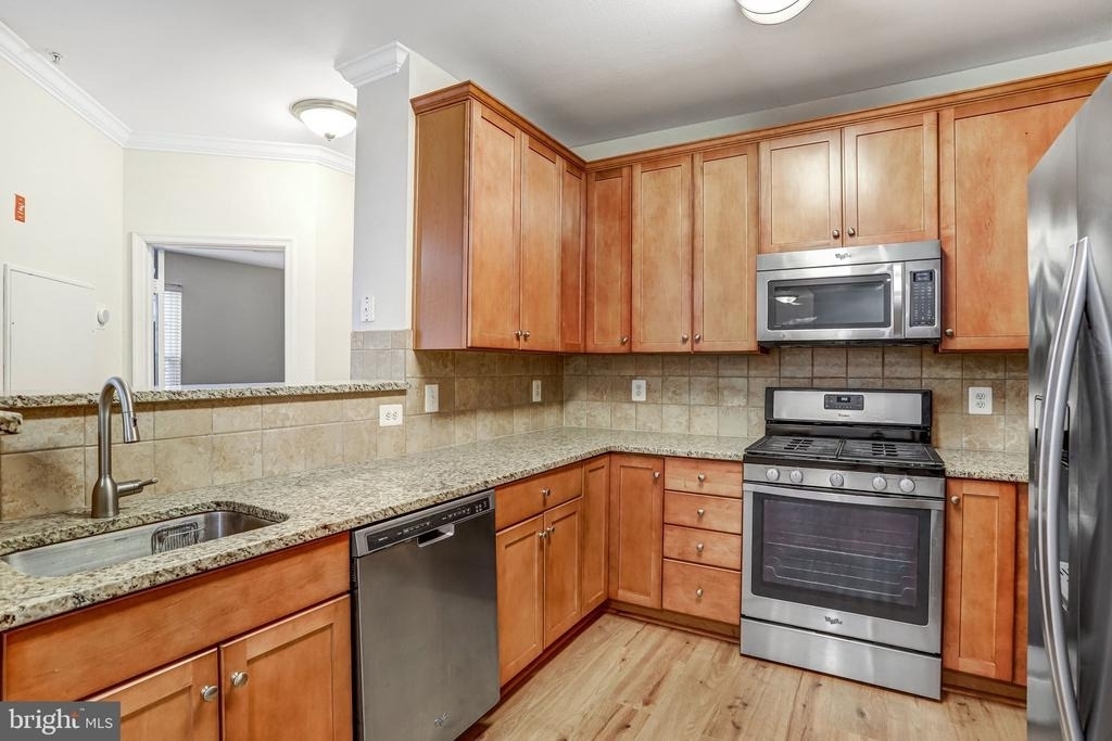 11800 Old Georgetown Road - Photo 22
