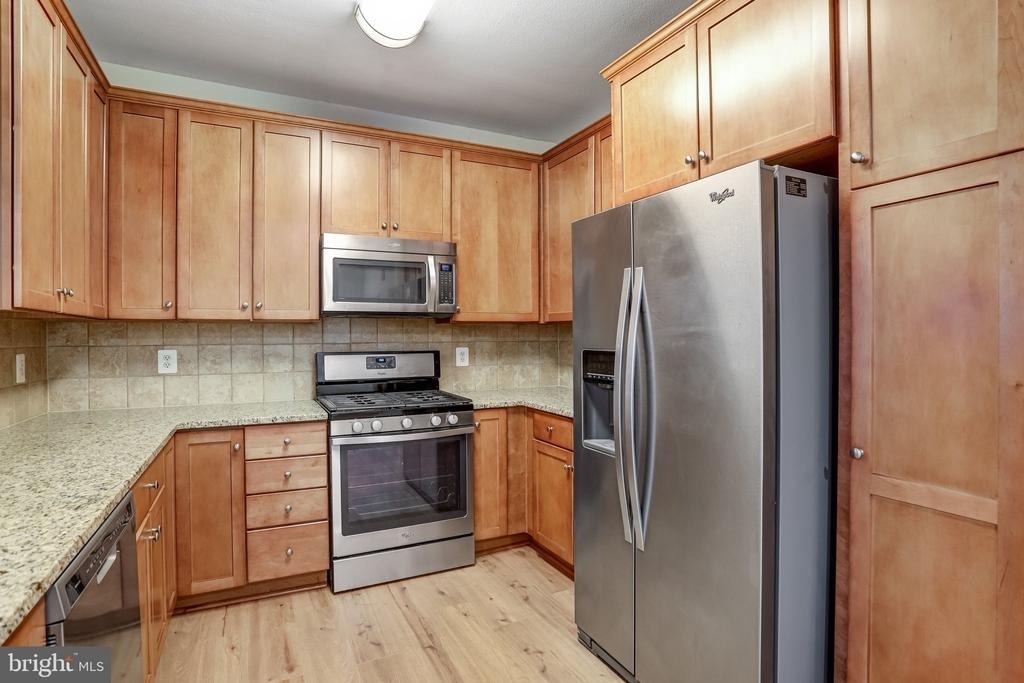 11800 Old Georgetown Road - Photo 20