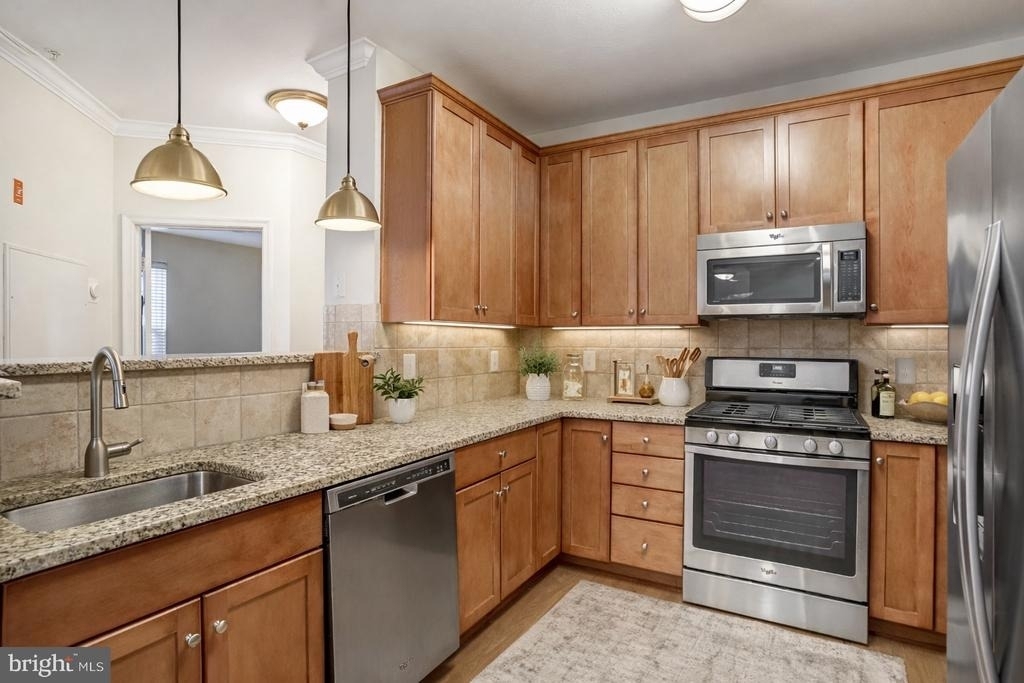 11800 Old Georgetown Road - Photo 4