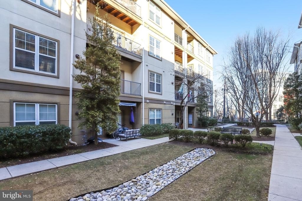 11800 Old Georgetown Road - Photo 45