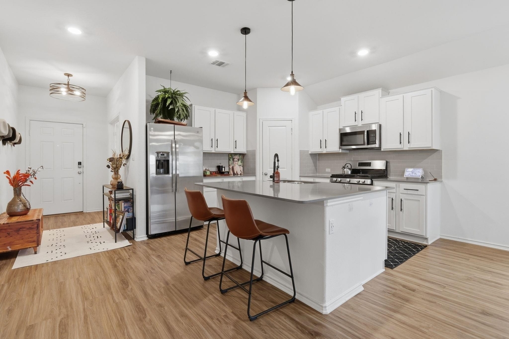 129 Esparza Dr - Photo 6