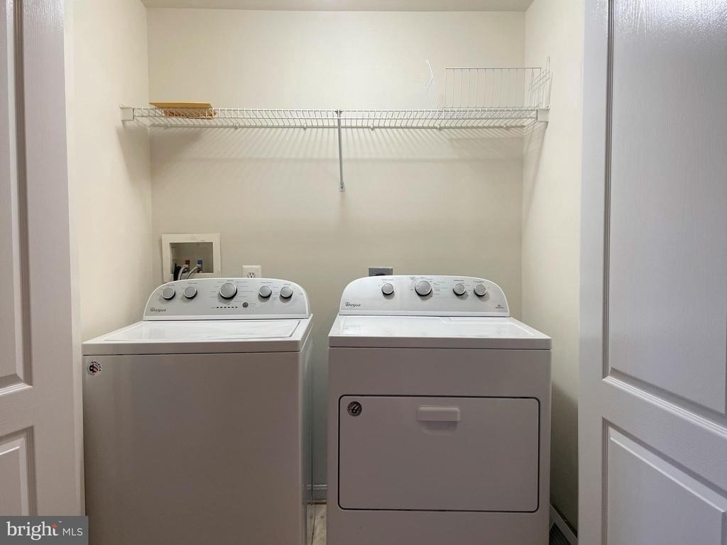 6130 Stonehenge - Photo 17