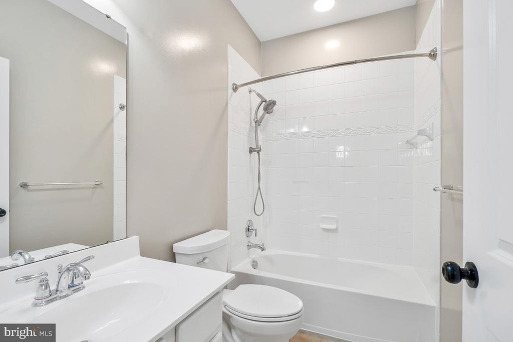 22764 Autumn Breeze Avenue - Photo 26
