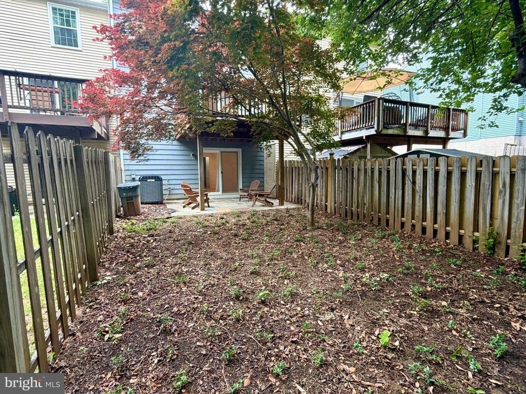 9619 Glendower Court - Photo 25