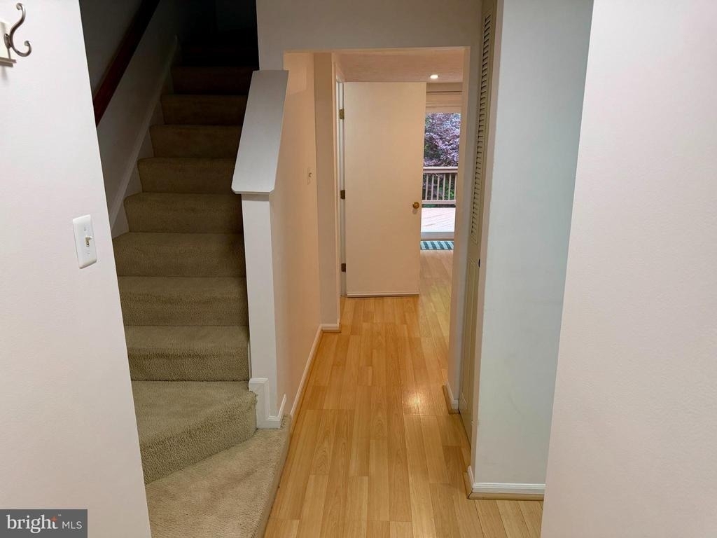 9619 Glendower Court - Photo 1