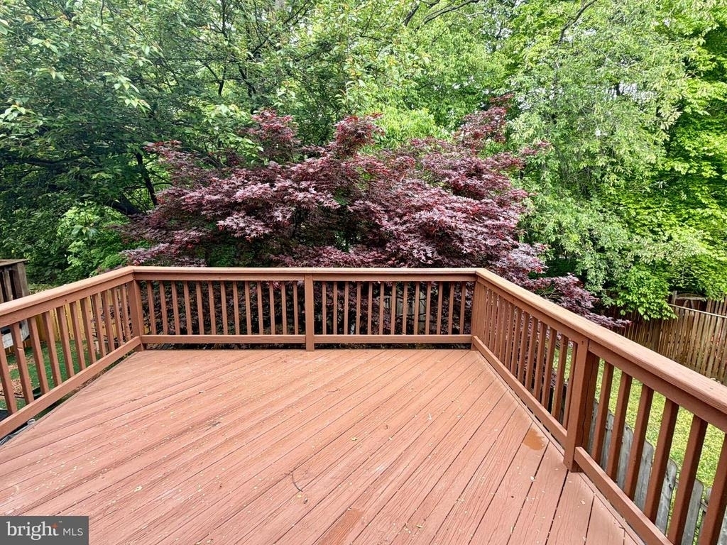 9619 Glendower Court - Photo 7