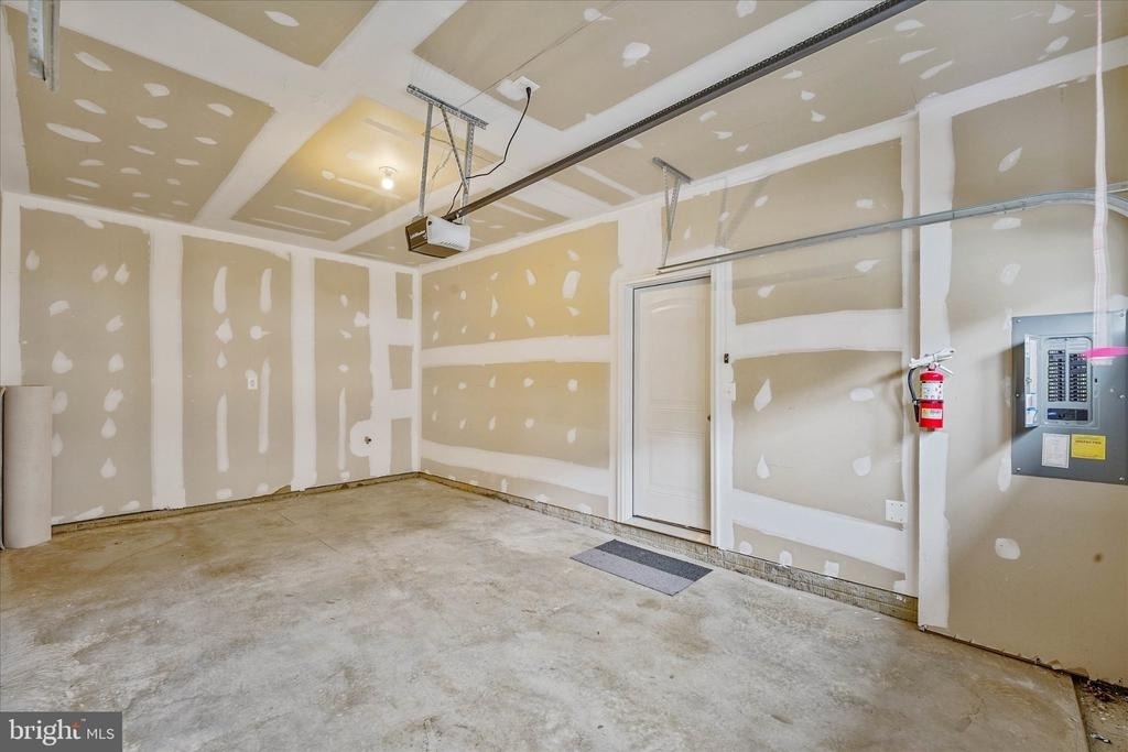 7726 Dagny Way - Photo 4