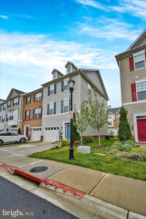 7726 Dagny Way - Photo 0