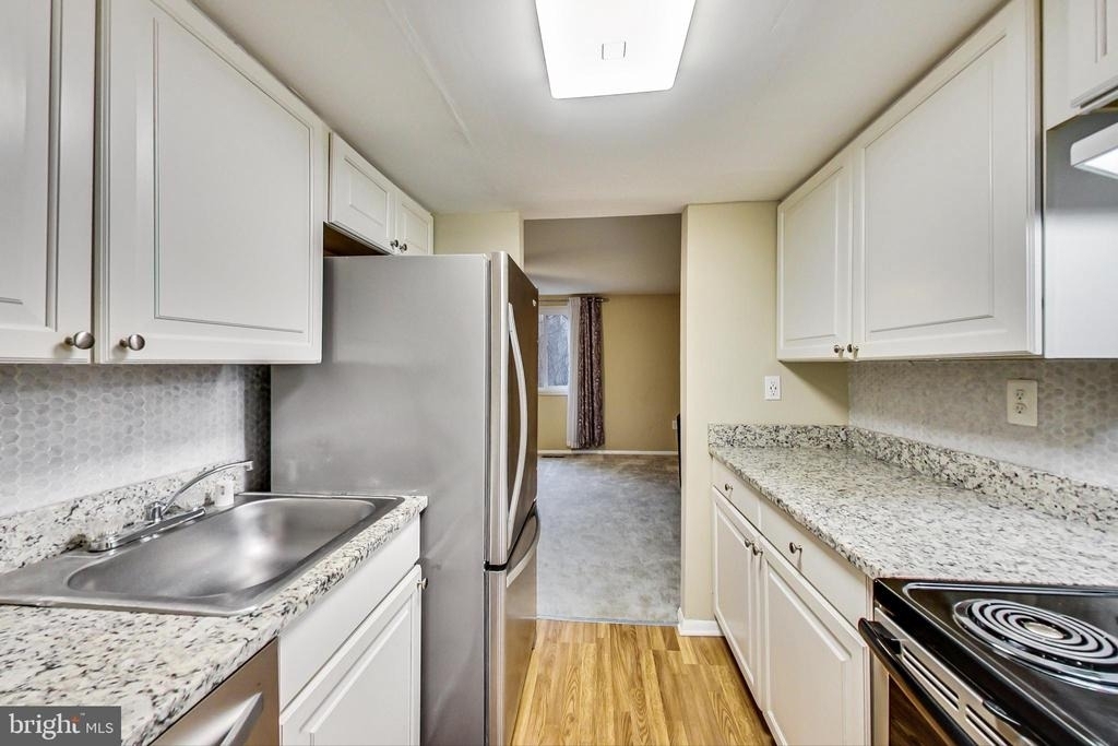 6510 Overheart Lane - Photo 4