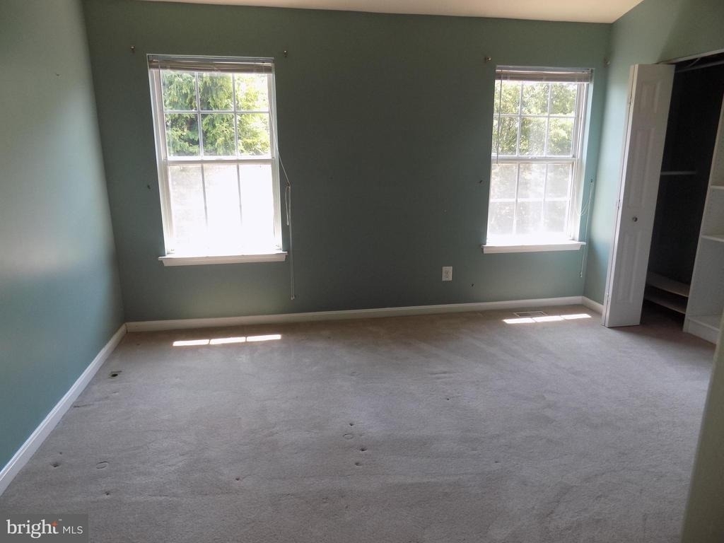 1302 Roman Ridge Way - Photo 9