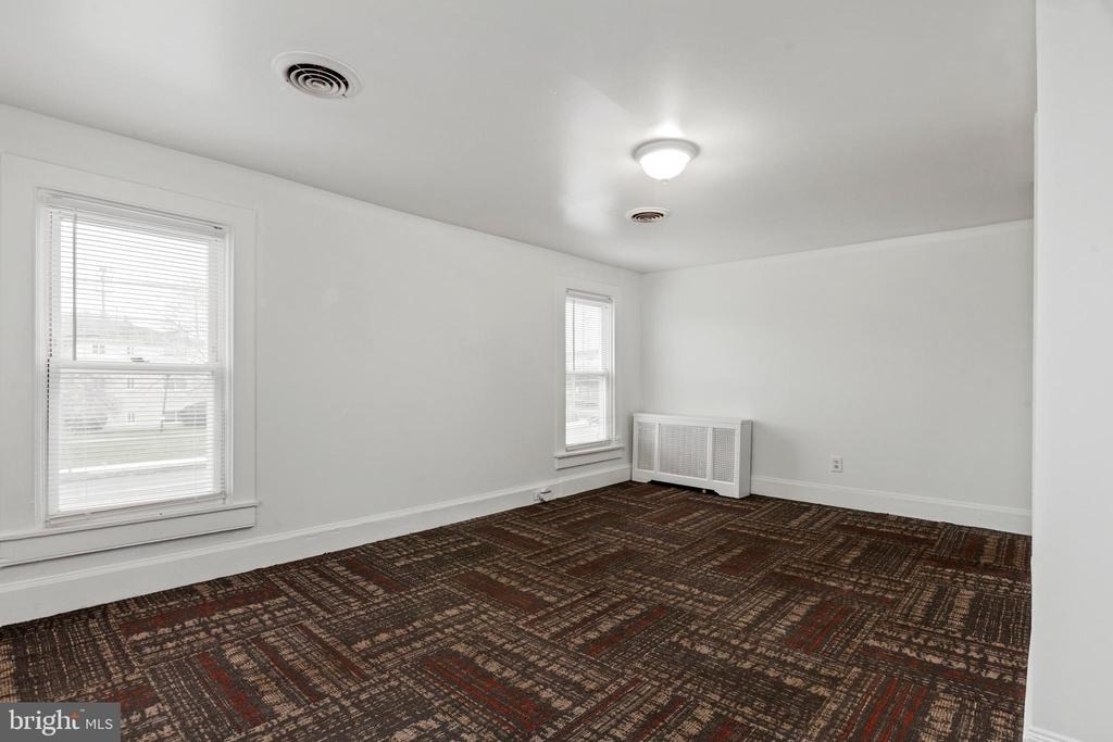27 E Bel Air Avenue - Photo 12