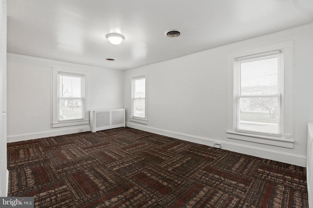 27 E Bel Air Avenue - Photo 11