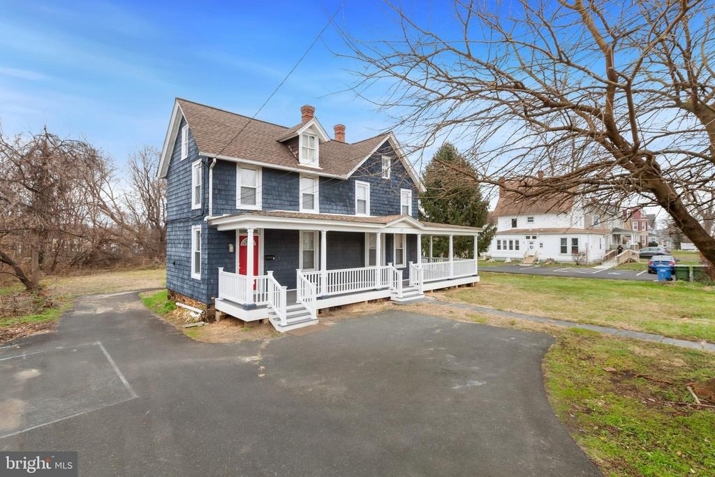 27 E Bel Air Avenue - Photo 2