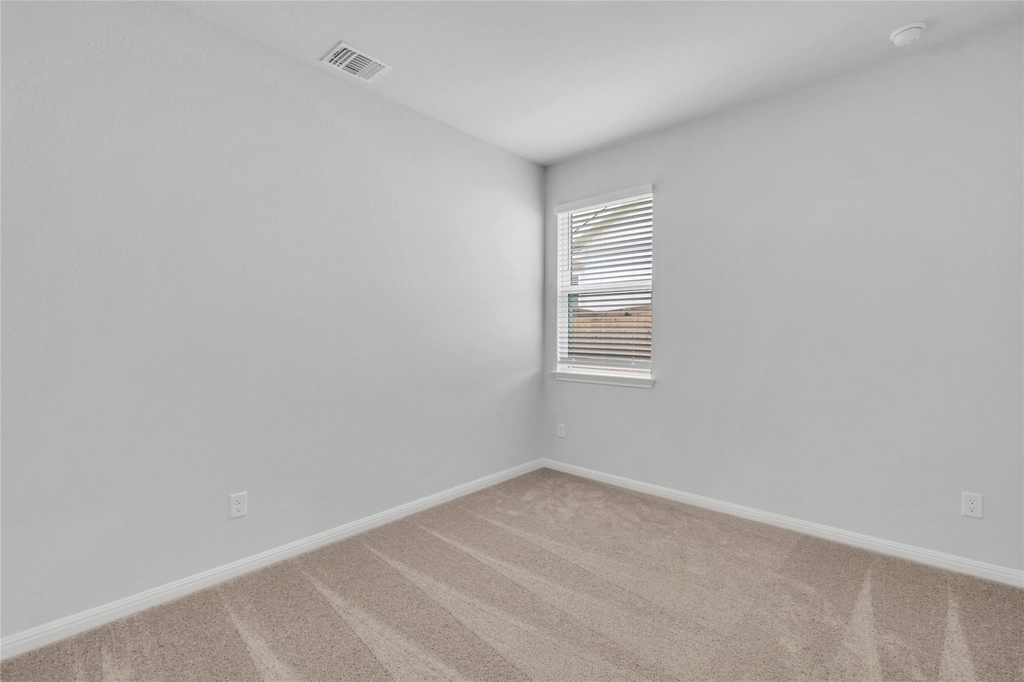 2412 Ekvall Dr - Photo 10