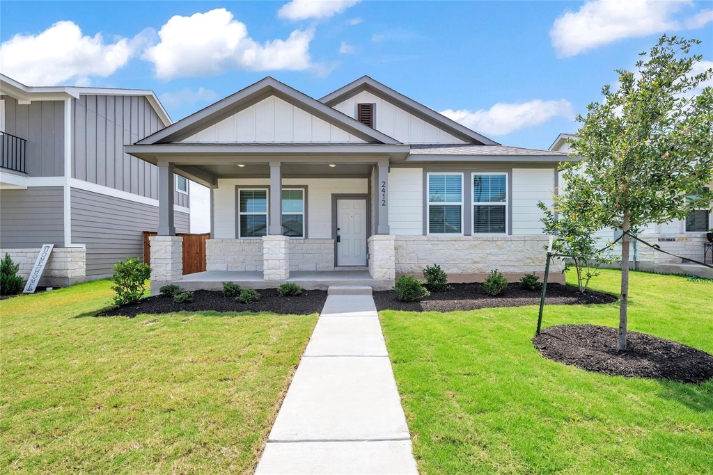 2412 Ekvall Dr - Photo 0