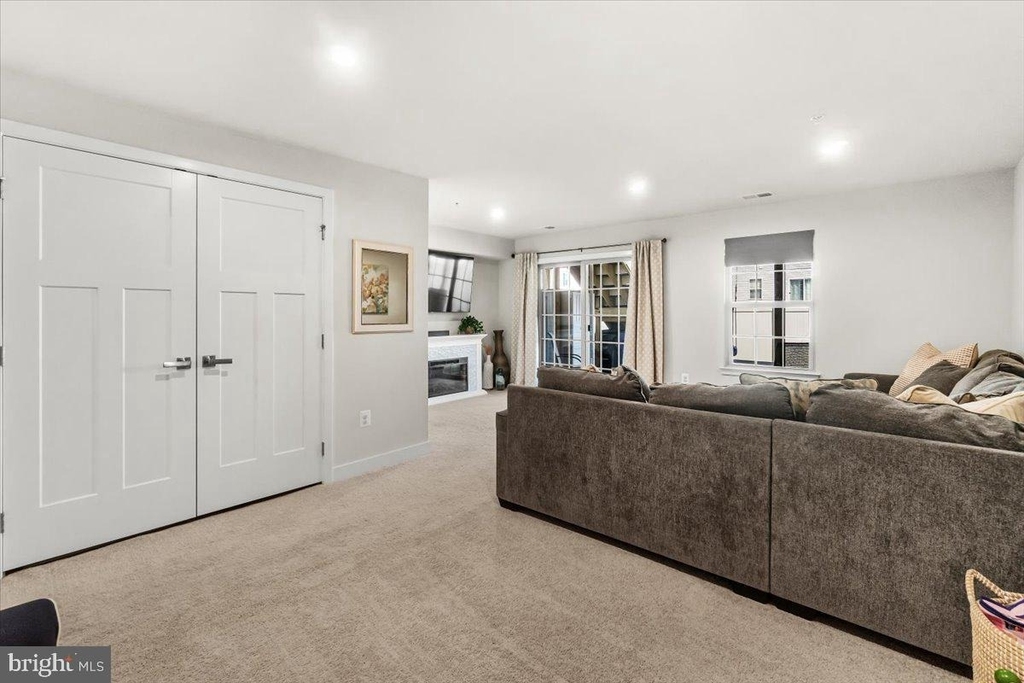 10732 Lamoka Lane - Photo 18