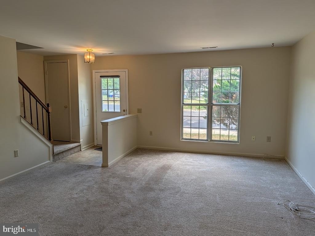 4674 Grosbeak Place - Photo 3