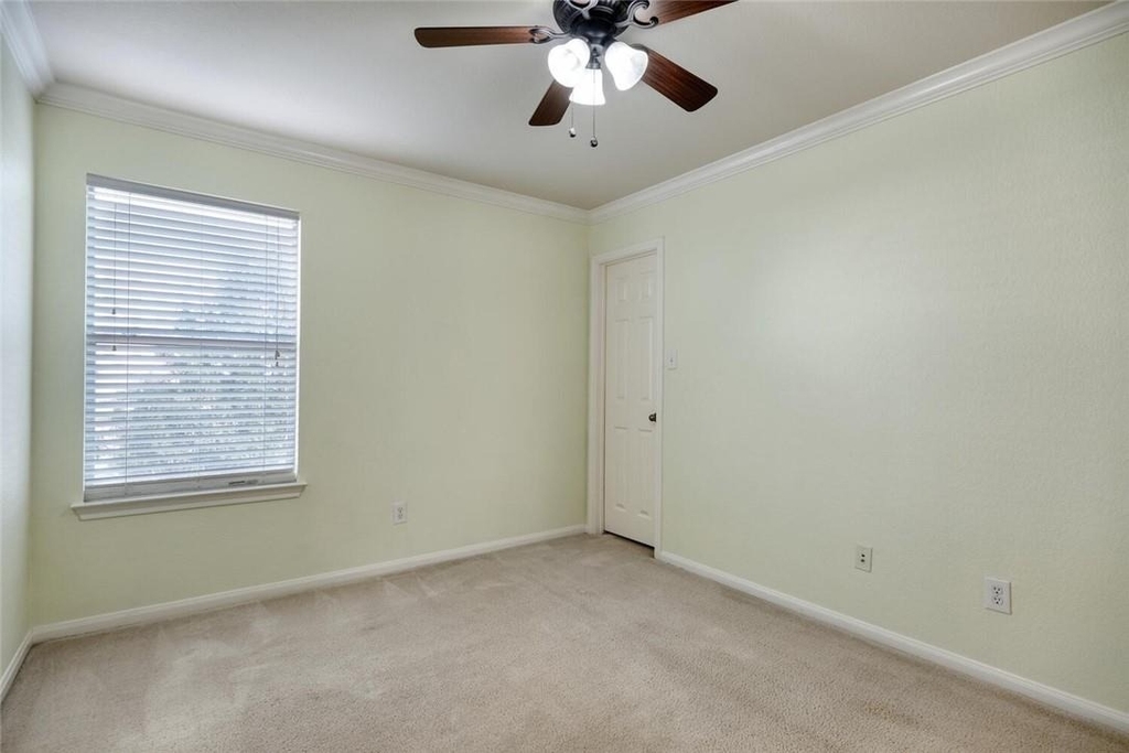 314 Hidden Brook Ln - Photo 10