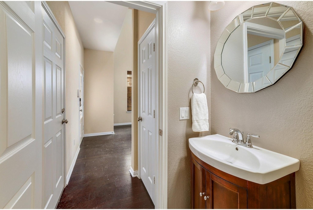 16021 Travesia Way - Photo 21