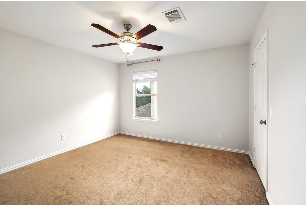 16021 Travesia Way - Photo 18