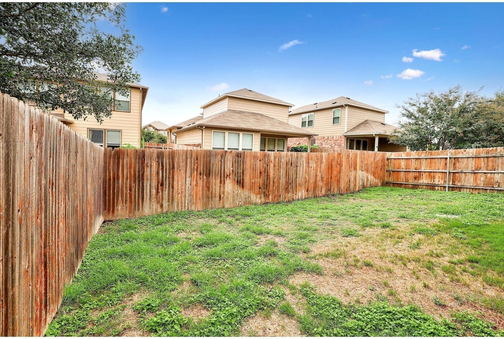 16021 Travesia Way - Photo 26