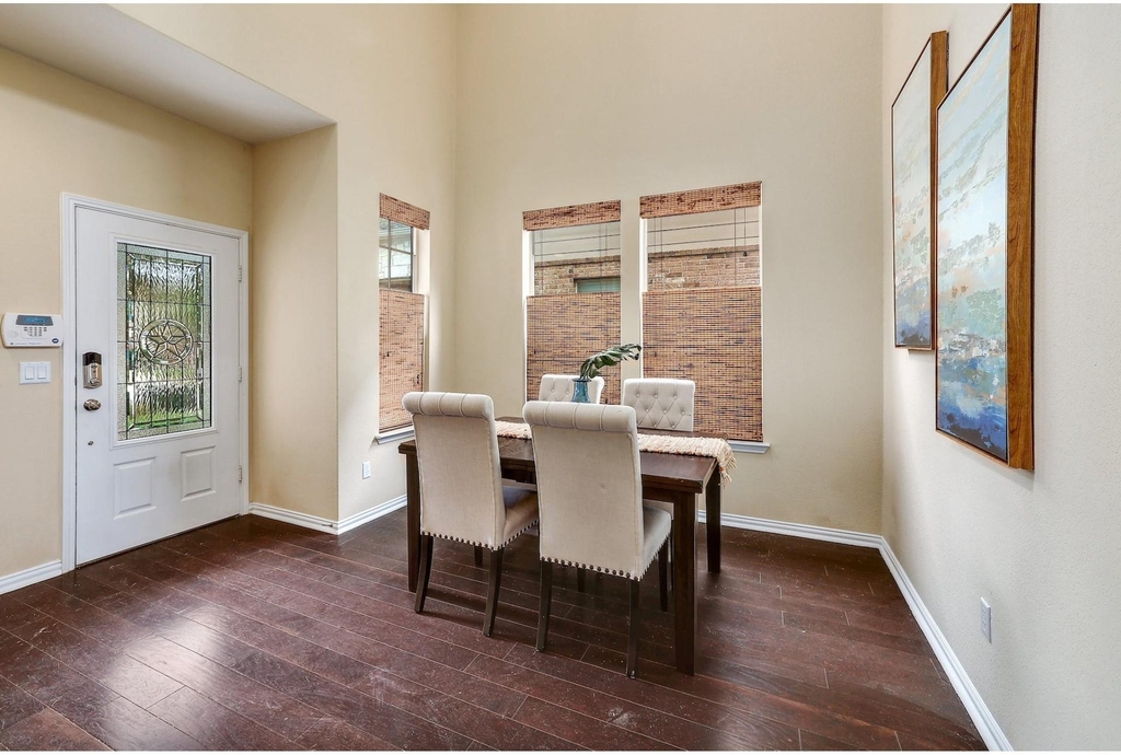 16021 Travesia Way - Photo 4