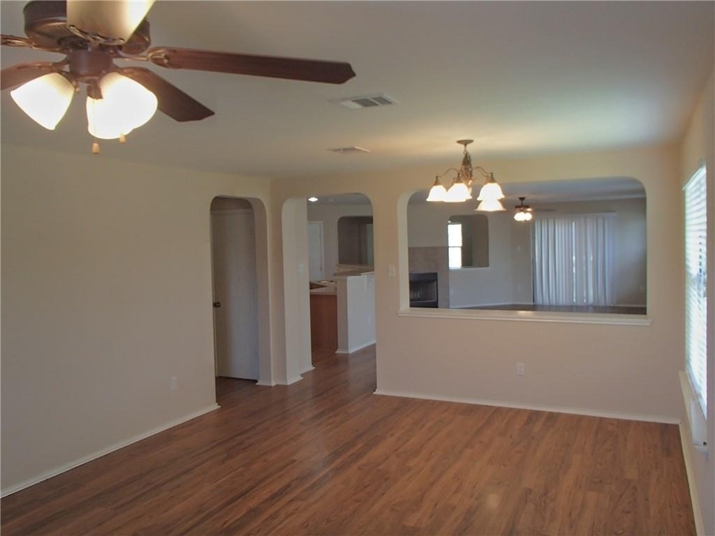 224 Wildwood Dr - Photo 4