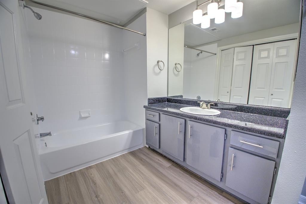 2320 Gracy Farms Unit #1323 - Photo 15