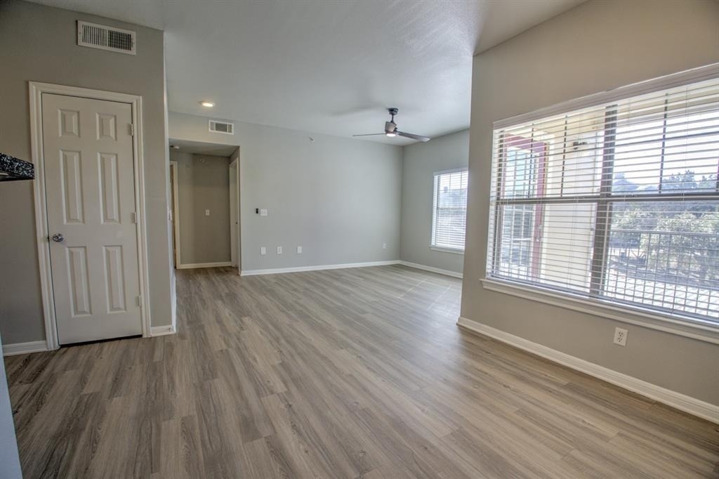 2320 Gracy Farms Unit #1323 - Photo 7