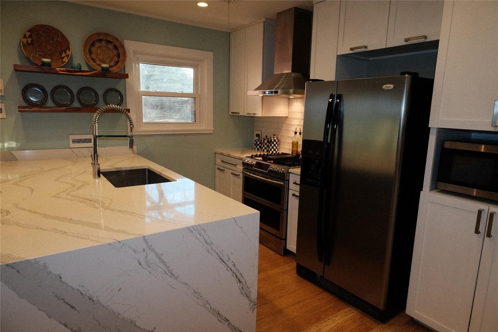 1517 Weyford Dr - Photo 5
