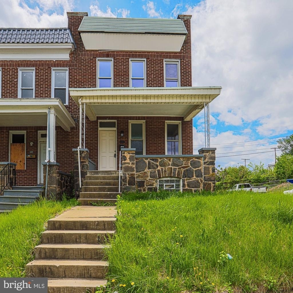 2819 Presbury Street - Photo 0