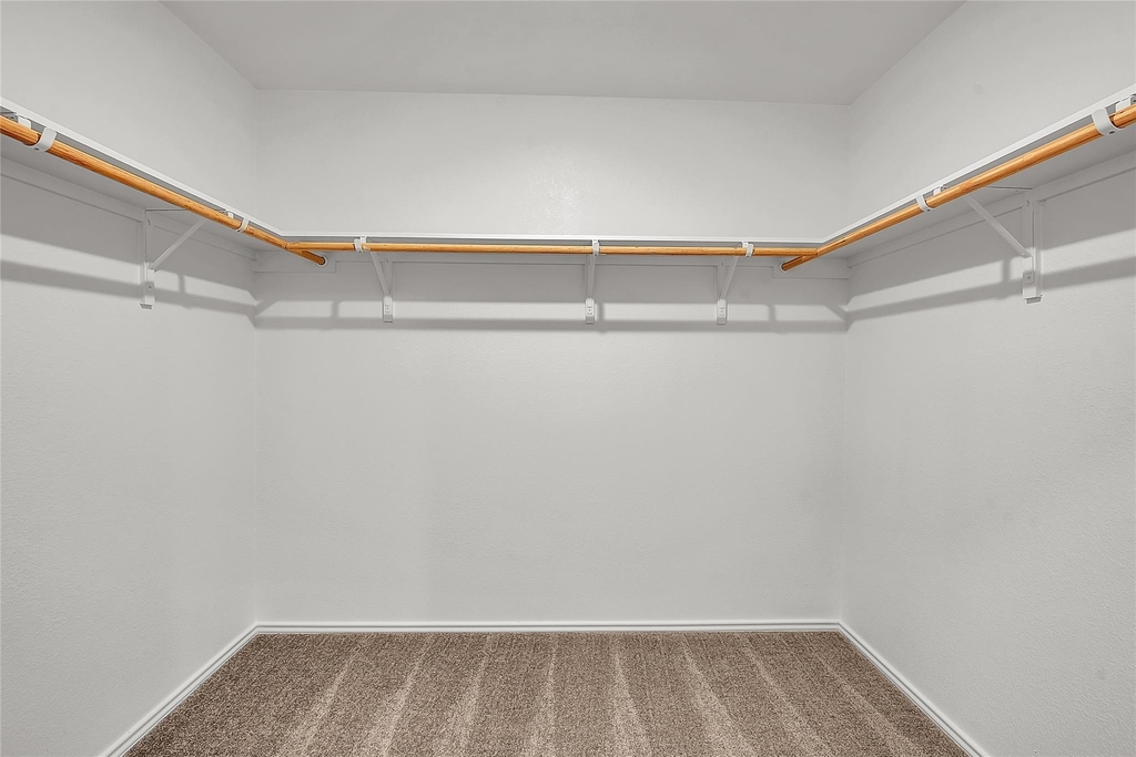 2528 Willkomen Way - Photo 10