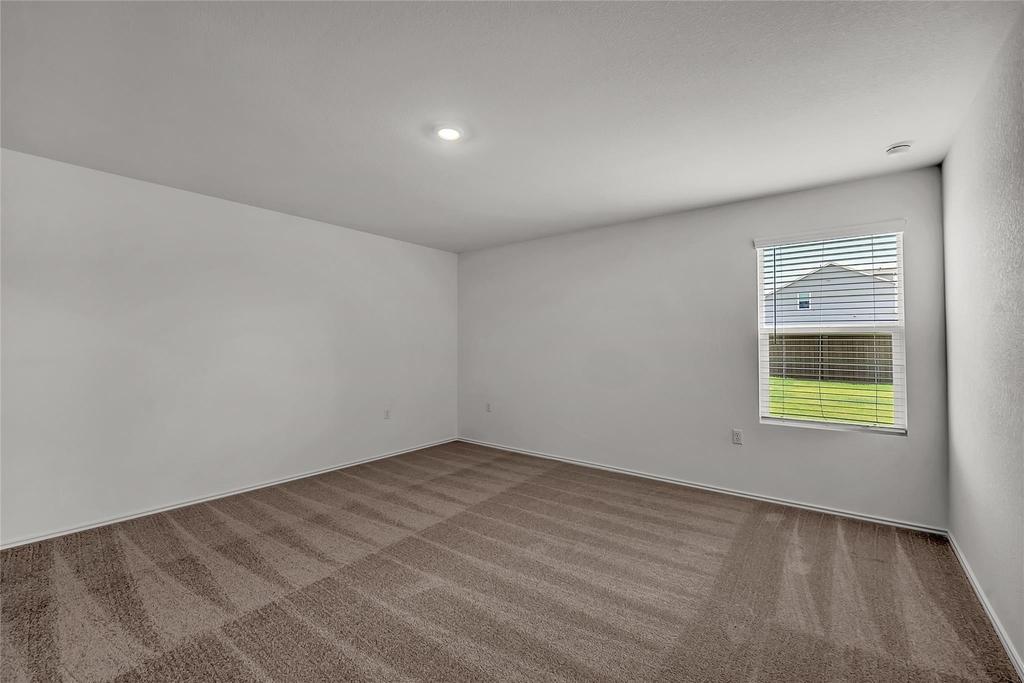 2528 Willkomen Way - Photo 7