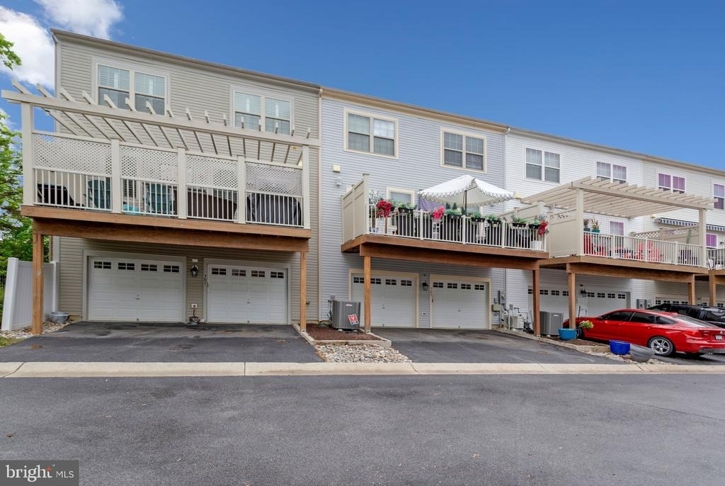 703 Skippers Lane - Photo 35