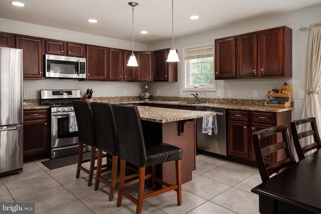 132 Pineview Avenue - Photo 7