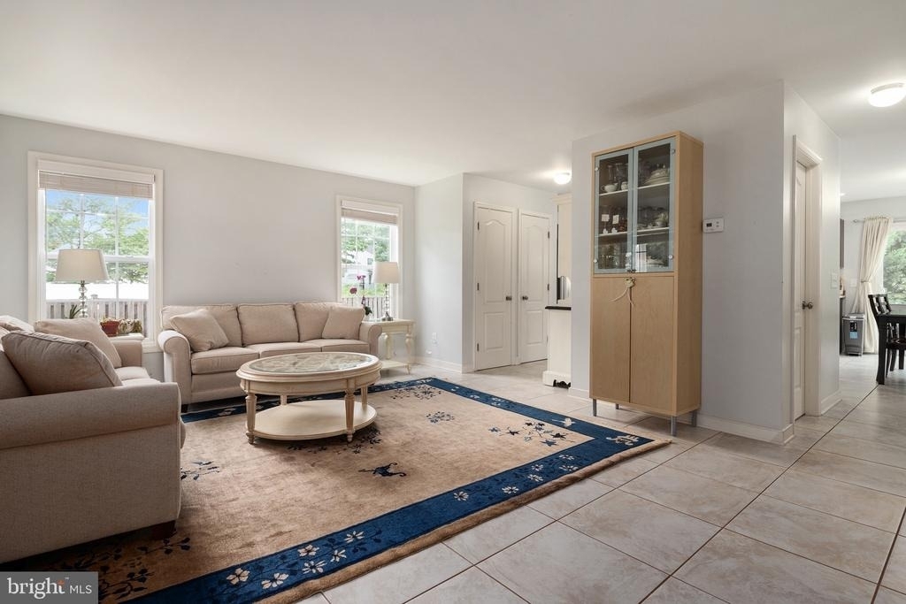 132 Pineview Avenue - Photo 4