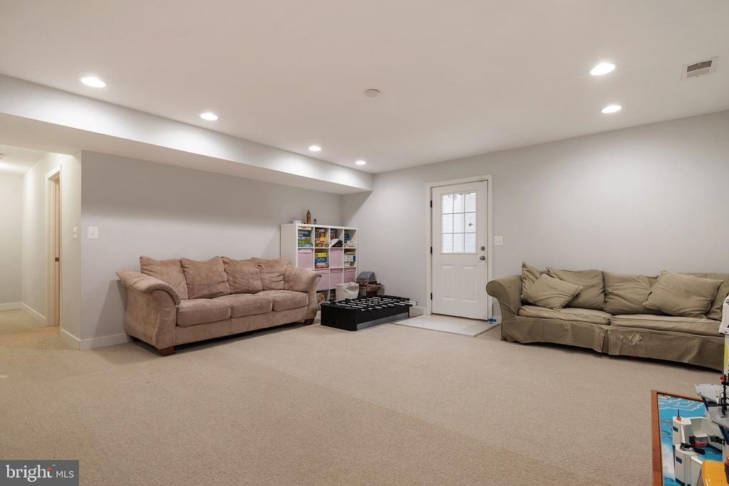 132 Pineview Avenue - Photo 29