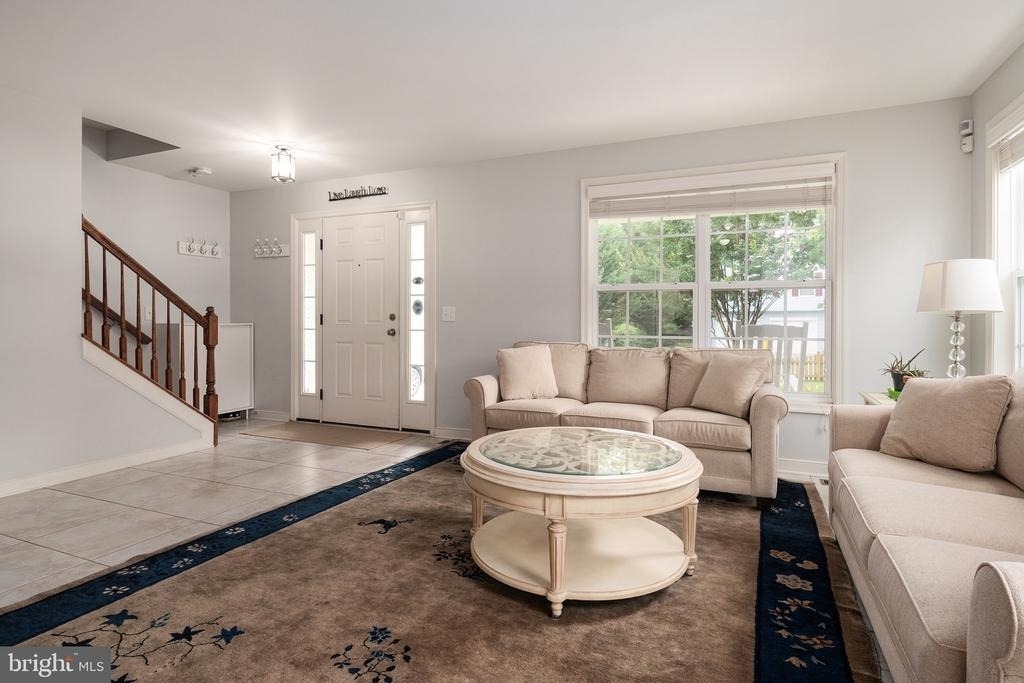 132 Pineview Avenue - Photo 3
