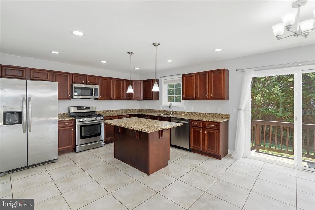 132 Pineview Avenue - Photo 17