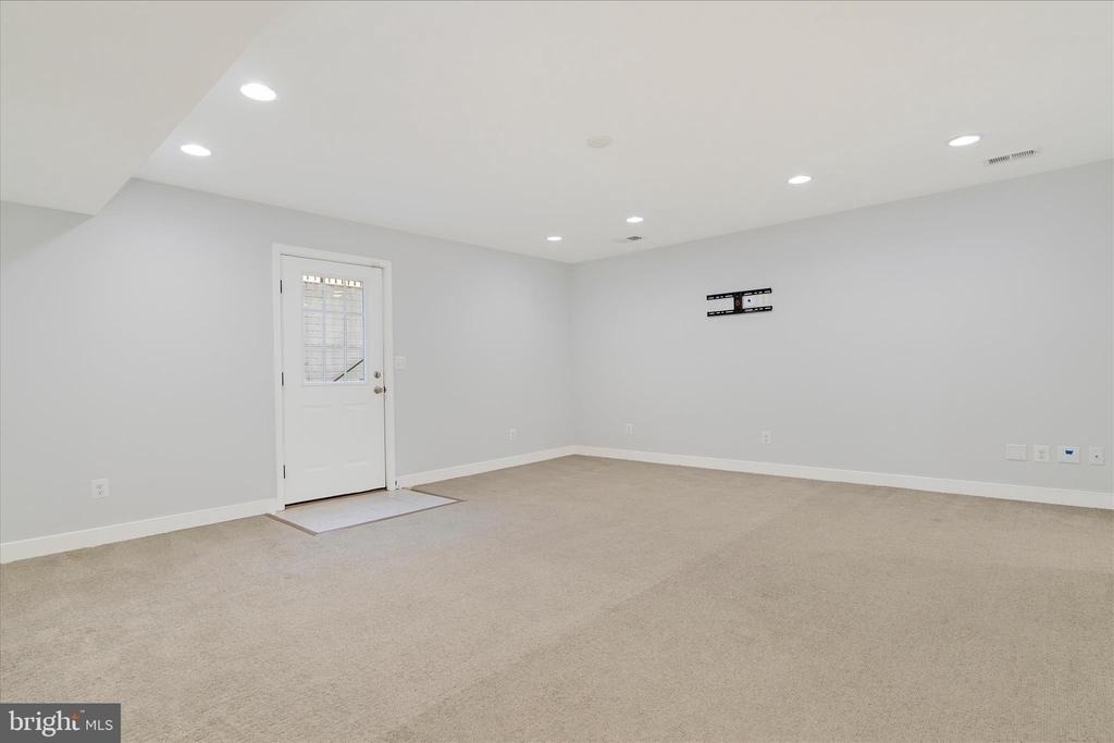 132 Pineview Avenue - Photo 40