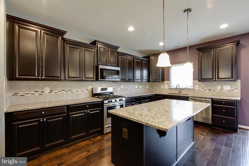 1314 Hawthorn Drive - Photo 1