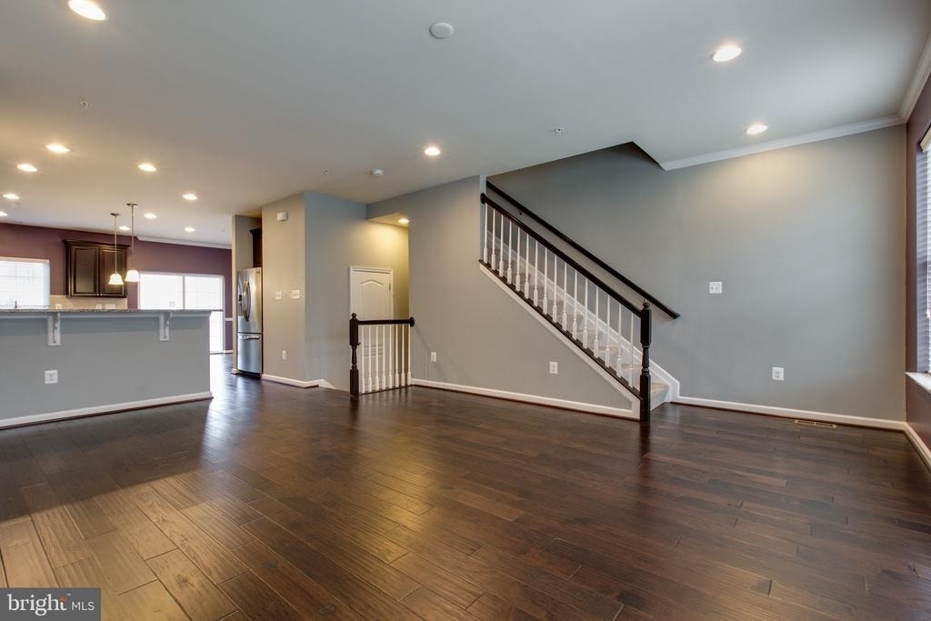 1314 Hawthorn Drive - Photo 8