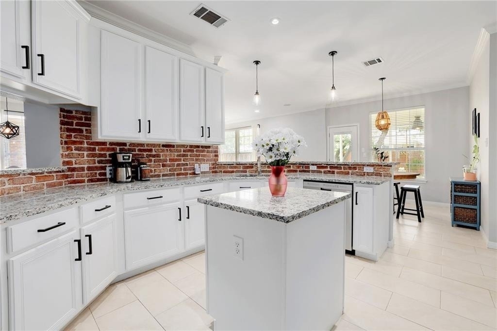 1705 Azalea Dr - Photo 7