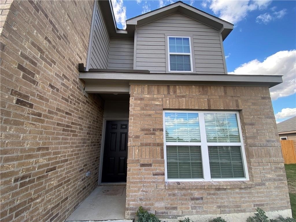 105 Brunswick Ln - Photo 3