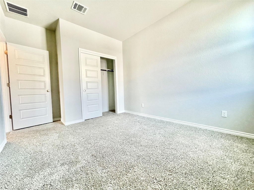 2929 Sage Ranch Dr - Photo 17